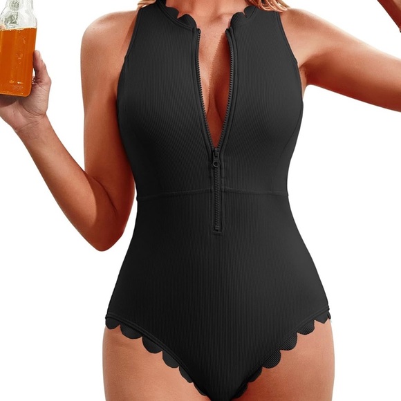 Chic Black Scalloped One-Piece Swimsuit - Picture 1 of 9